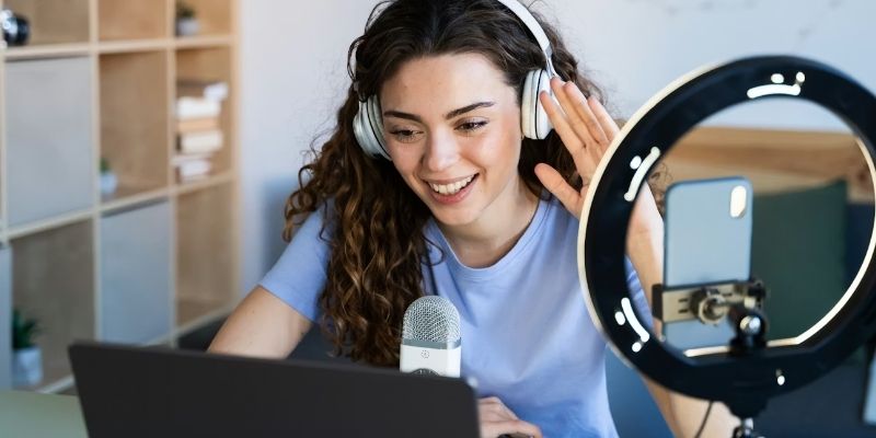 Understanding the overall picture of content creator